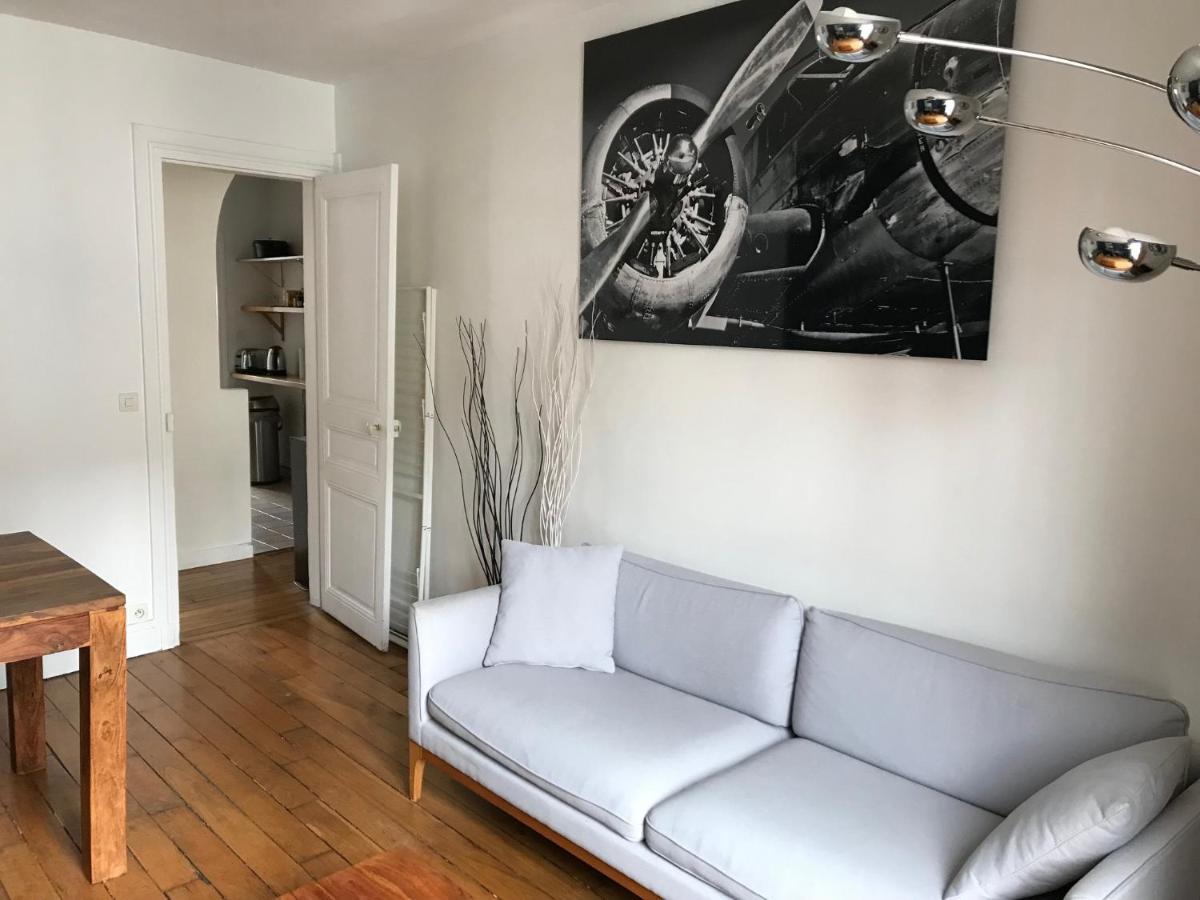 Quiet Apartment Hill Of Montmartre Париж Екстериор снимка